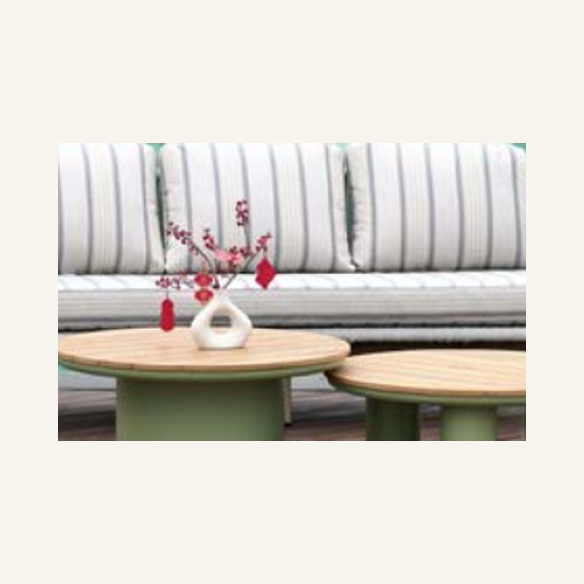 Looku 3-Seat Outdoor Sofa
